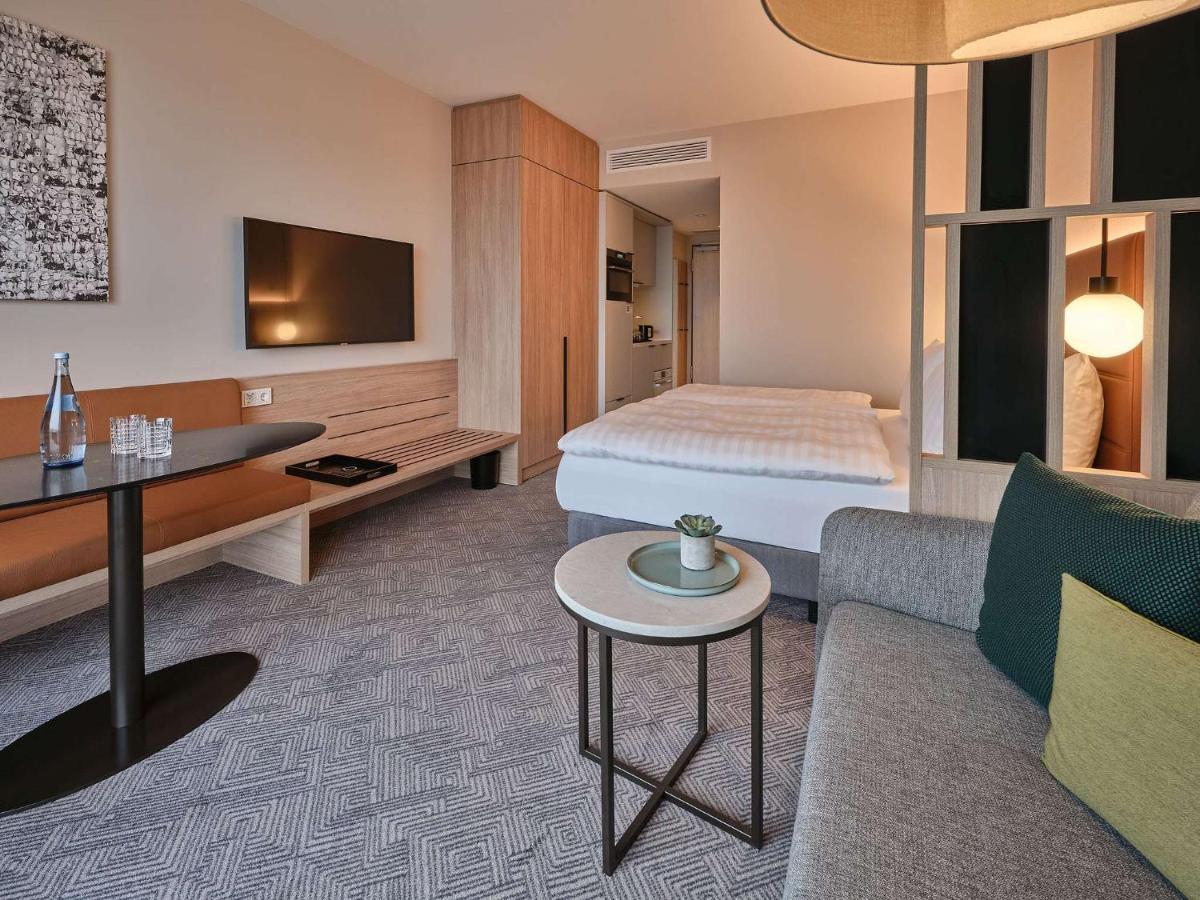 Hotel Adina Cologne